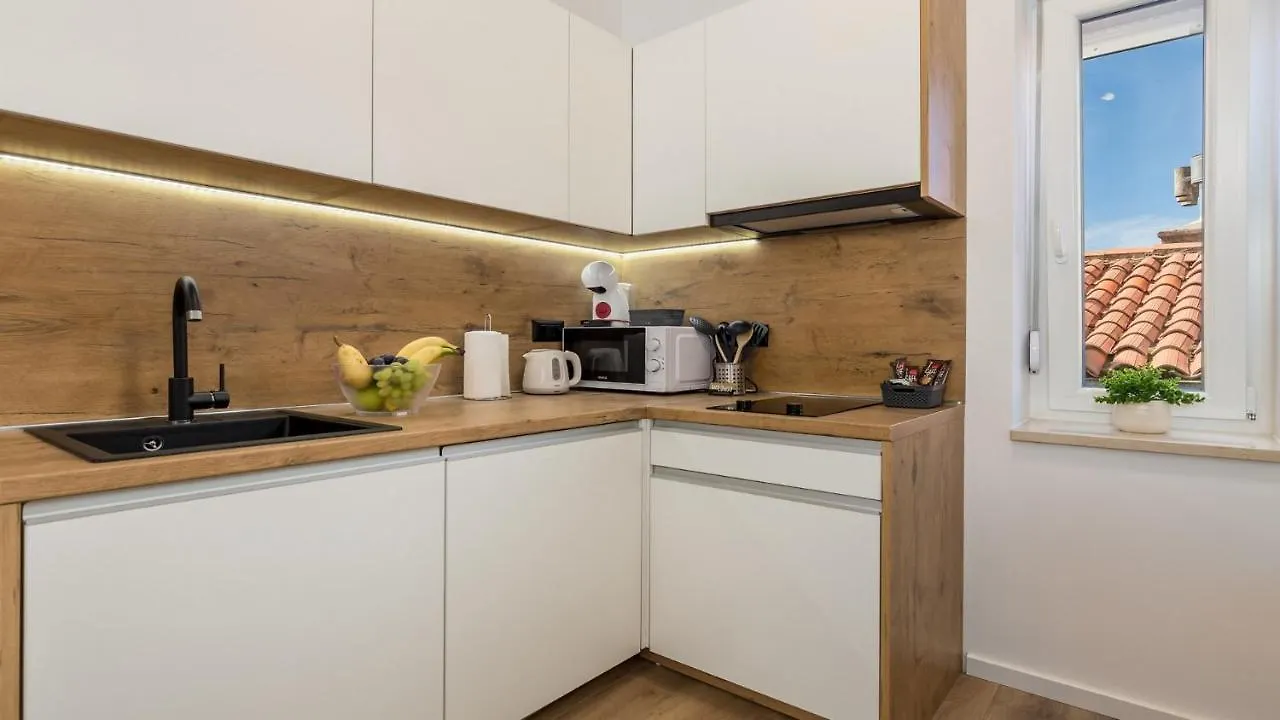 Apartments Bristol Rijeka