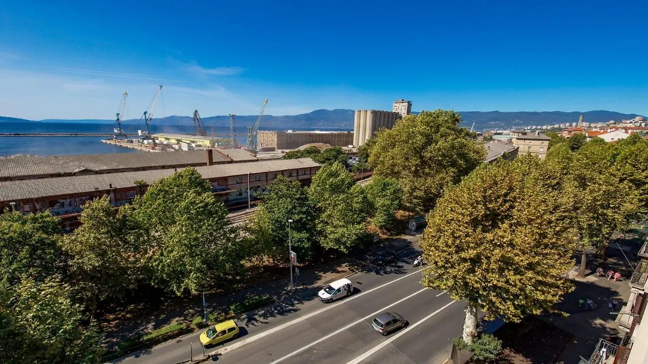Apartments Bristol Rijeka